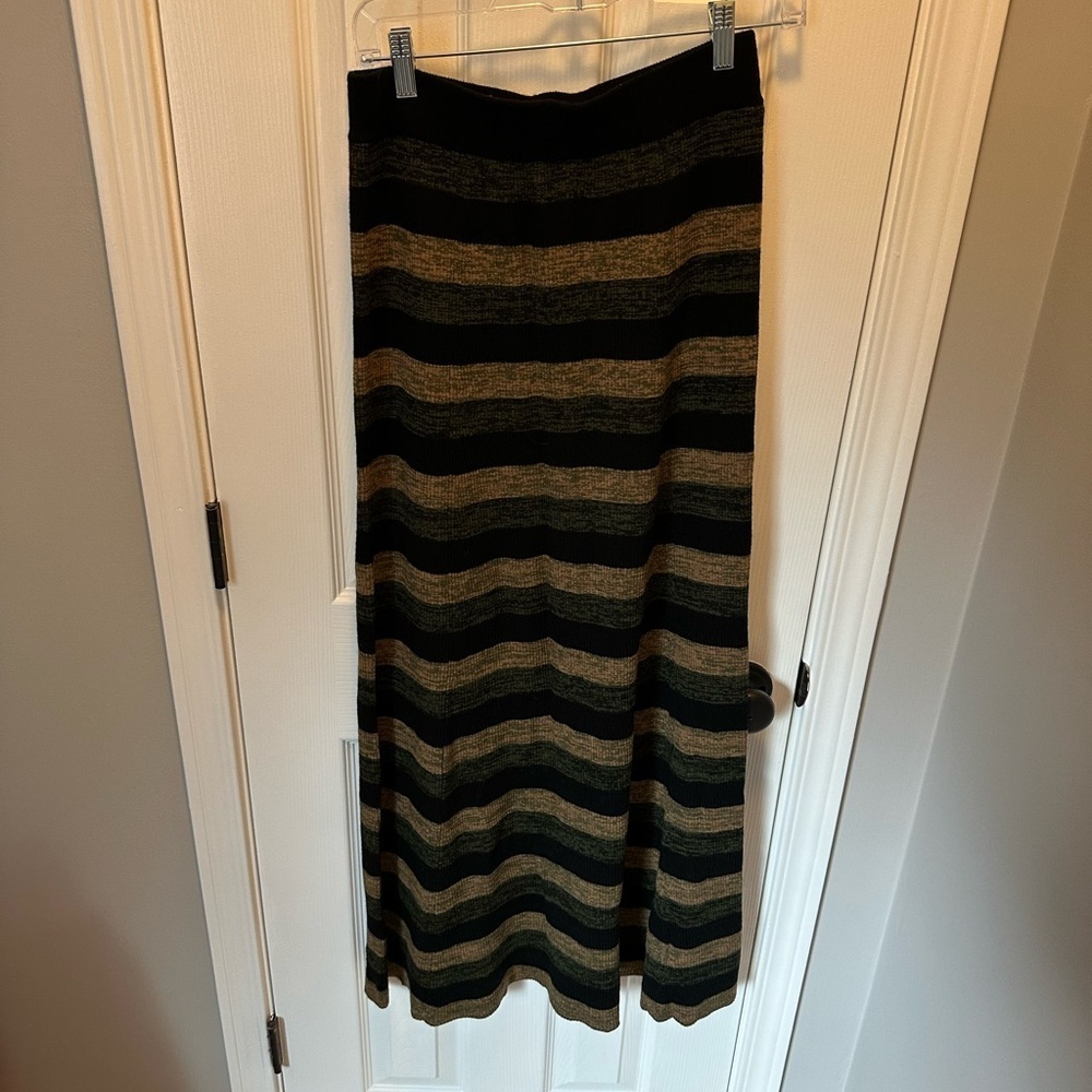 Ganni Striped Black and Tan Women's Skirt - size medium
